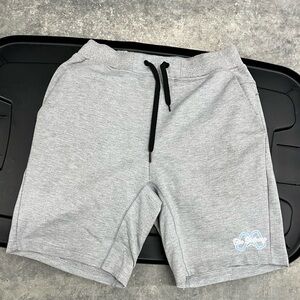 Ova Ordinary Tec Shorts